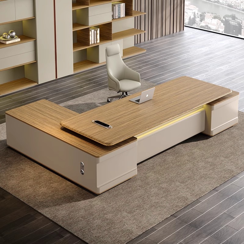 Büyük Boy Yüksek Teknoloji Lük - Office Tech And Management incelemesi ve fiyatı
