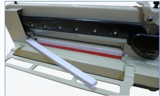 Ağır Hizmet Tipi A4 Boyutunda  - Paper Cutting Guillotine incelemesi ve fiyatı